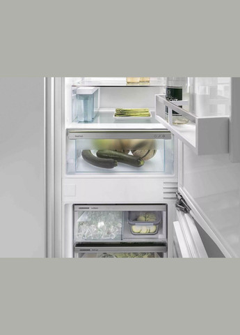 Холодильник LIEBHERR