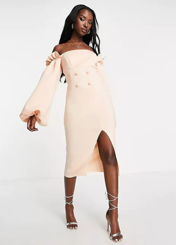 Персикова коктейльна сукня-футляр вечірня міді з об'ємними рукавами з відкритими плечима Asos