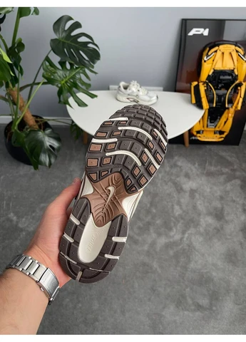 Кросівки жіночі і чоловічі Nike V5 RNR White Silver Brown | Найк В5 РНР білі No Brand білі демісезони (381157273)