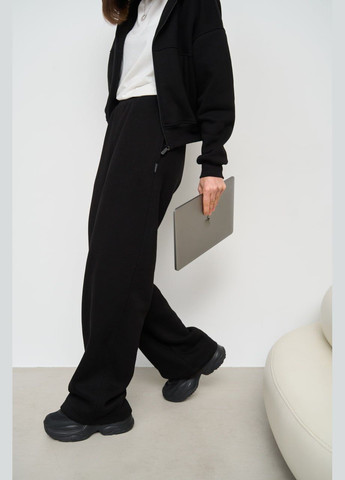 Женский костюм двойка с брюками палаццо цвет черный р.L 449555 New Trend (282926372)