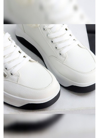 Теплі жіночі з натуральної шкіри білі зимові на чорній підошві з екохутром Viki кросівки білі зими (369624537)