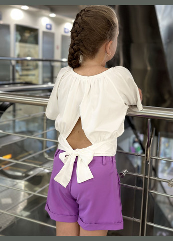 Фиолетовый летний костюм подростковый для девушки y21199-y21022 шорты-карго + блуза-топ фиолетовый с белым с шортами Y-Clu
