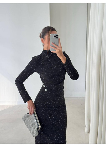 Чорна ошатна приталена сукня Nositi