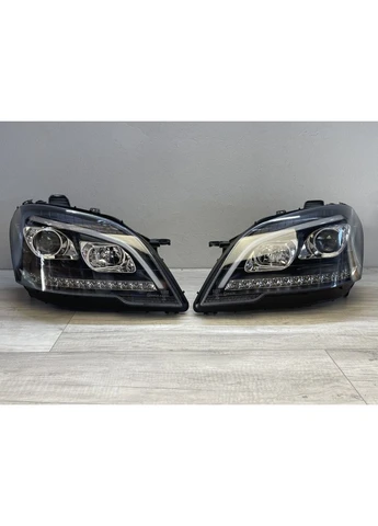 Передние фары Mercedes ML (W164) 2009-2011 (рестайл) с LED-поворотами (ЦЕНА ЗА ПАРУ) Tuning-Tec ML-Class (398185712)