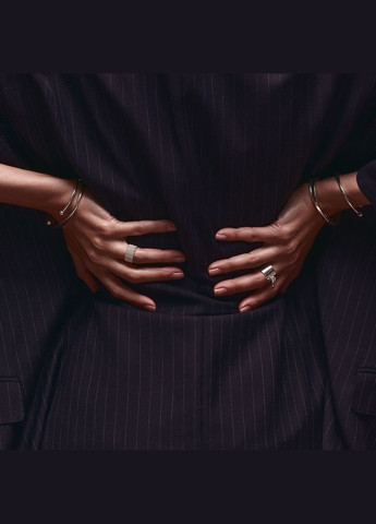 Жесткий серебряный браслет 141678 17 17 Oniks (323426225)