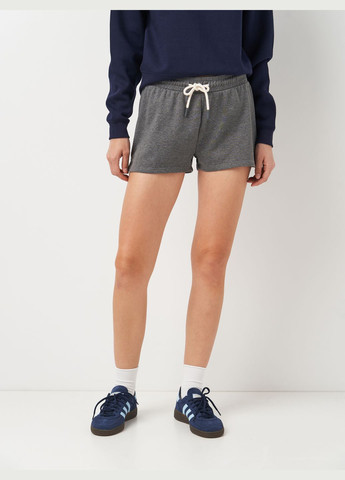 Короткі шорти C&A (303367338)