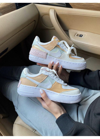 КРОССОВКИ ЖЕНСКИЕ NIKE AIR FORCE 1 SHADOW WHITE BEIGE НАЙК АИР ФОРС 1 ПРЕМИУМ No Brand бежевые демисезоны (367171497)