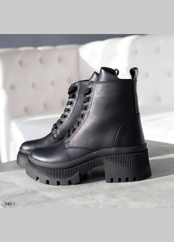 Комбинированные демисезонные женские кожаные ботинки No Brand