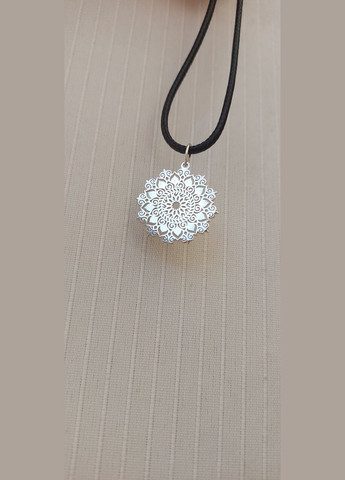 Кулон срібний 925 проби медальйон Мандала бажань No Brand (329999359)