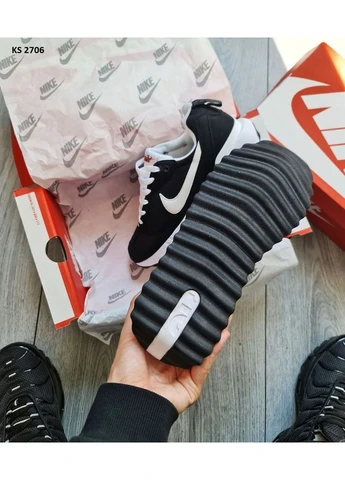 КРОССОВКИ ЖЕНСКИЕ NIKE AIR MAX DAWN BLACK WHITE НАЙК АИР МАКС БЕЛЫЕ No Brand белые демисезоны (391939627)