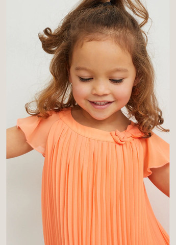 Оранжевое плиссированное платье C&A (292728308)