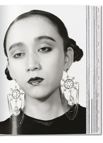 Araki Taschen (370065223)