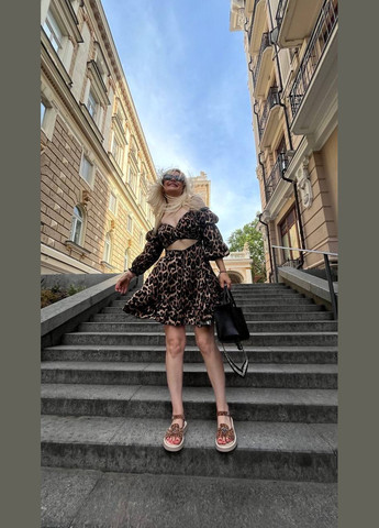 Светло-коричневое платье из летнего натурального штабеля No Brand