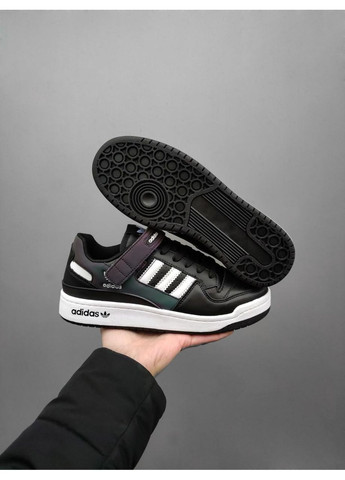 Черные демисезонные кроссовки мужские adidas forum low black white v2 адидас форум No Brand