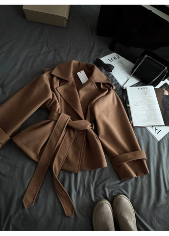 Коричневе демісезонне Жіноче пальто вкорочене No Brand