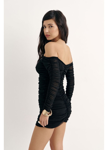 Чорна святковий, коктейльна, вечірня міні-сукня з драпіруванням та відкритими плечима чорний Queenfluence