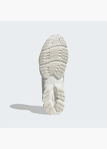 Белые демисезонные кроссовки мужские ozweego pro shoes white/metallic ih0398 adidas