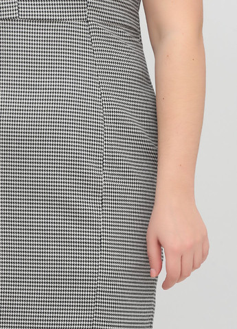 Білий кежуал сукня H&M з візерунком "гусяча лапка"