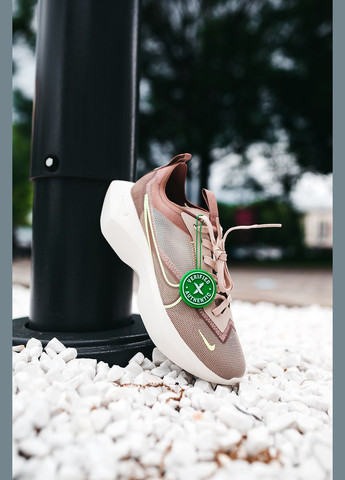 Бежеві осінні кросівки жіночі Nike Vista Lite