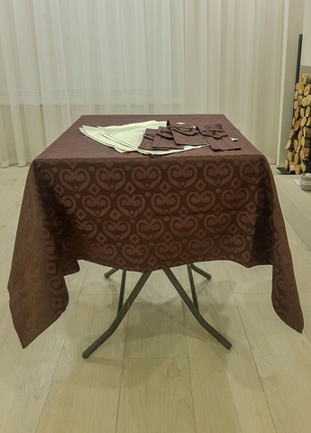 Комплект для сервировки Скатерть 130х130см 1шт салфетки 25х25см 4шт чехлы для приборов 4шт Шоколадный (20_2с) Firanka Damask (331770698)