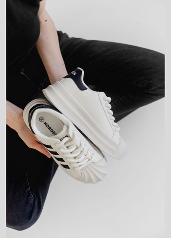 Білі всесезонні кросівки Vakko Adidas