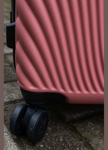 Чемодан S Wings (299710637)