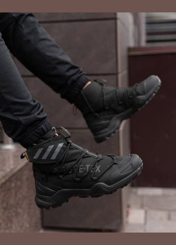 Черные зимние ботинки Vakko