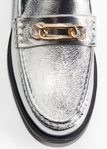 H&M Туфли серебряный з искусственная кожа, швеция — демисезон (353799396)