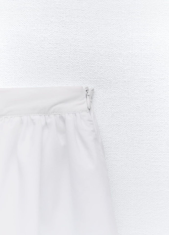 Белая повседневный однотонная юбка Zara