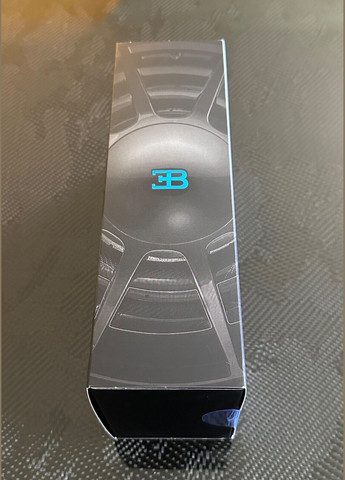 Станок для гоління з підігрівом Labs Bugatti Limited Edition 1 станок 2 картриджа и зарядное устройство Gillette (278773562)