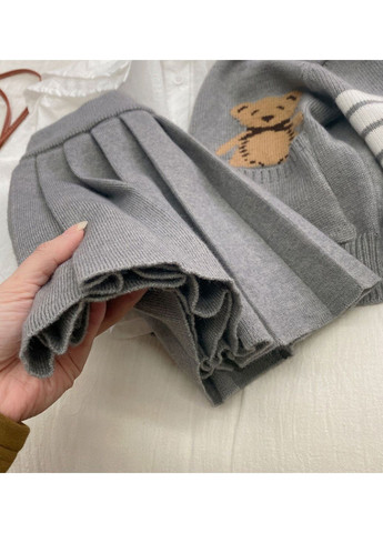 Серый зимний костюм No Brand