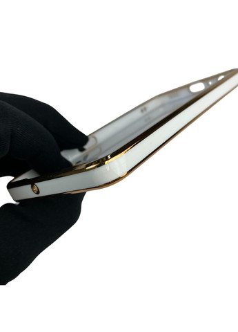 Чохол для Galaxy M32 4G (SM-M325F) із захистом камери із золотою окантовкою на самсунг м32 білий gs1 Samsung (366232846)