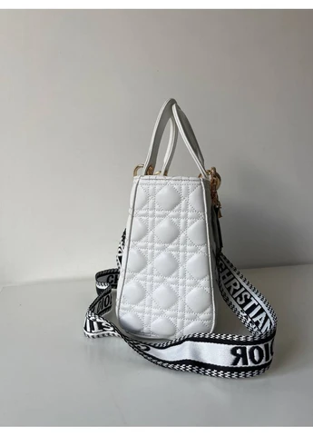 Сумка жіноча біла стьобана золота фурнітура No Brand C.Dior (403211447)