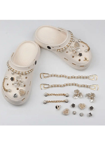 Набір джибітсів для жіночих кроксів із ланцюжками квітковими мотивами серцями декоративними вставками 14 штук (479253-Prob) Unbranded (316493423)