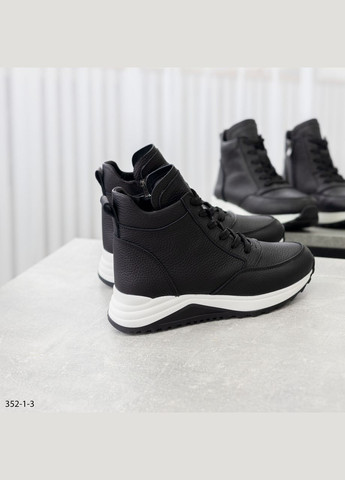 Комбіновані чорні жіночі зимові шкіряні черевики на шнурку No Brand