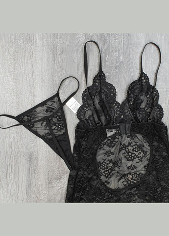 Облягаючий довгий пеньюар із квіткового мережива з трусиками-стрінгами No Brand Пеньюар + трусики (315348971)