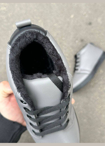 Серые зимние ботинки Vakko