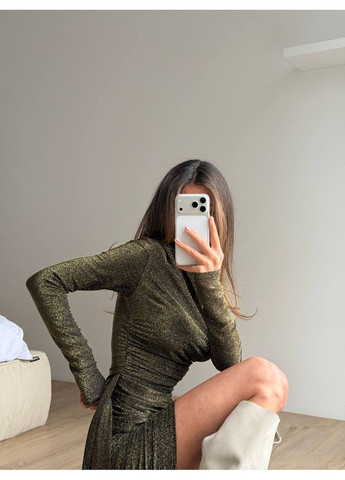 Золотий святковий, коктейльна, вечірня елегантна спокуслива сукня з люрексу 💫💫💫 силуетна Україна однотонна