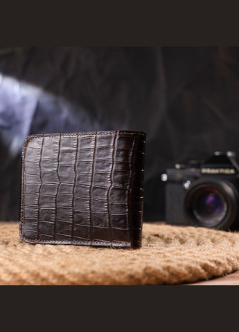 Практичне портмоне для чоловіків у два складення з натуральної фактурної шкіри з тисненням під крокодила коричневе Canpellini (329195934)