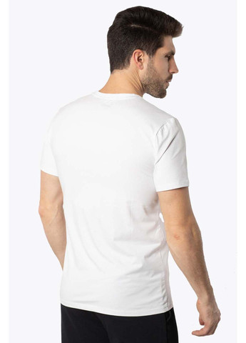 Белая футболка Avecs