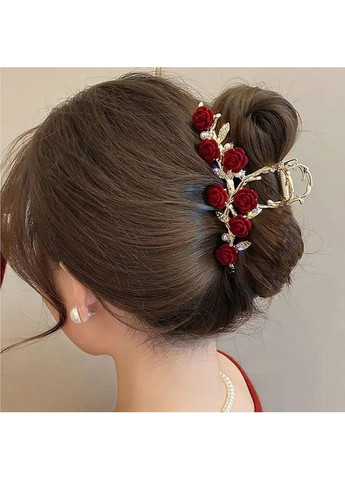 Заколка крабик для волос Королевская Роза из прочного металла, с жемчужными акцентами No Brand (370290498)