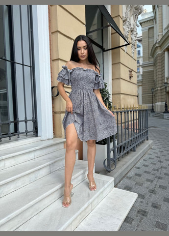 Черное летнее платье с рукавом воланами корсет резинка цветочный черный принт You Best