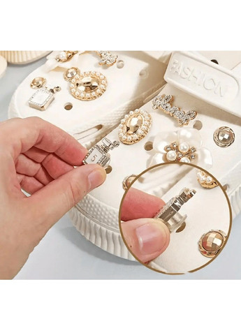 Набір джибітсів для жіночих кроксів із квітами підвісками овальними вставками блискучими написами 12 штук (479256-Prob) Unbranded (316493427)