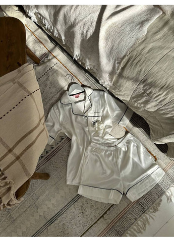 Белая всесезон женская пижама | белая рубашка + шорты Vital-Textile 1257