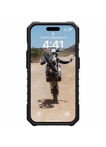 Чехол-накладка Pathfinder Magsafe для Apple iPhone 15 Pro White (114281114141) Urban Armor Gear (370617197)