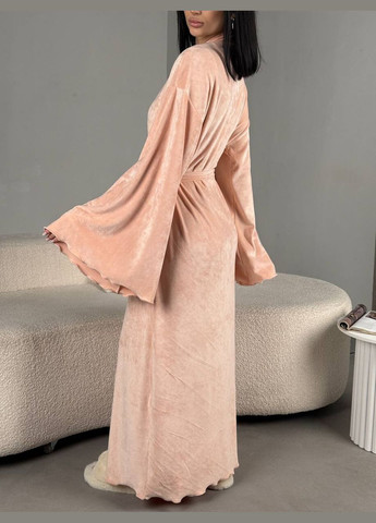 Женский персиковый халат No Brand (335076410)