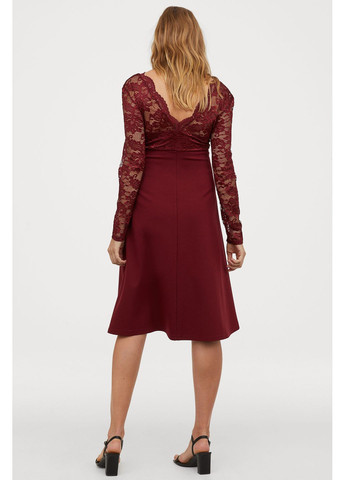 Червона сукня для вагітних H&M