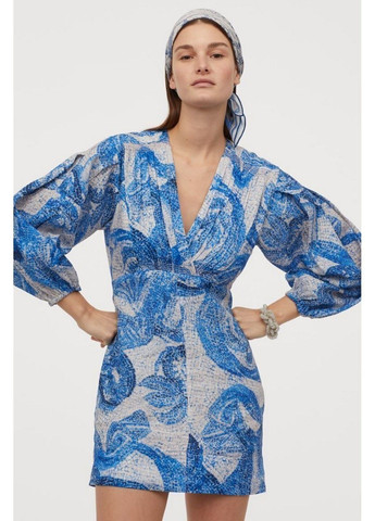 Синее коктейльное платье с микро-дефектом H&M с абстрактным узором