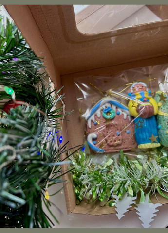 Набір ялинкових прикрас в жовто-синьому стилі ручної роботи у подарунковій коробці Эльфа (321993387)