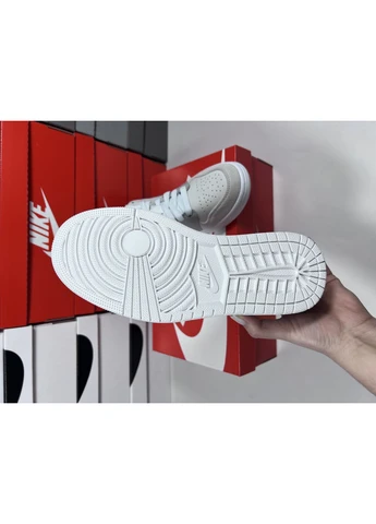 Сірі кросівки чоловічі nike air jordan 1 light grey найк аір джордан сірі демісезон No Brand